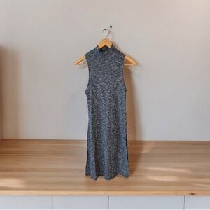 2/$35 Le Chateau Bodycon Mockneck Midi Dress Medium Side Slits Sleeveless